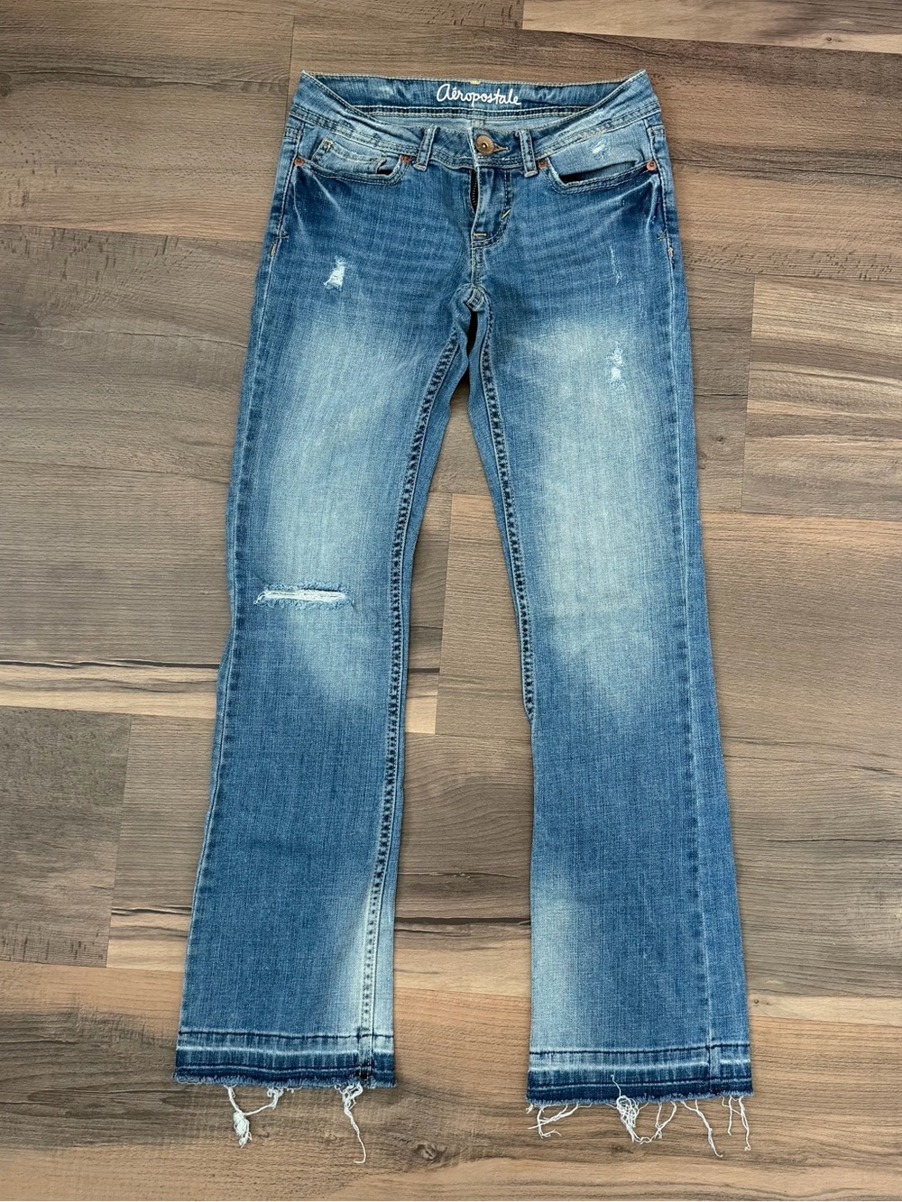 Aeropostale 2013 Chelsea Bootcut Distressed Hem Low Rise Jeans Size 000R